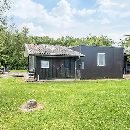 Hébergement de vacances 5 Person In *